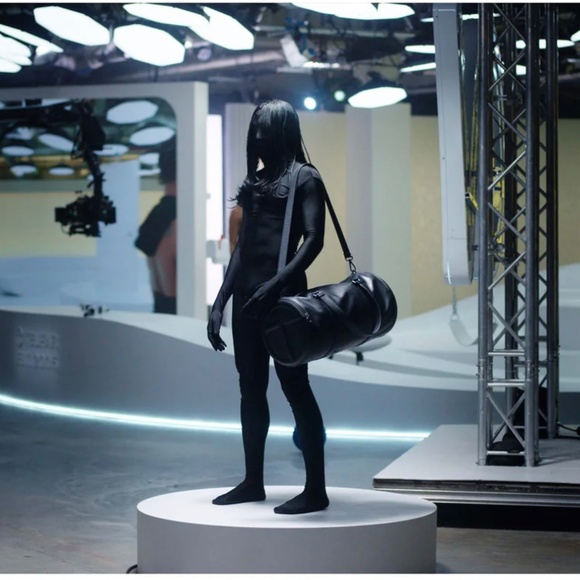 Large Telfar Duffle - Black NWT - Picture 14 of 16